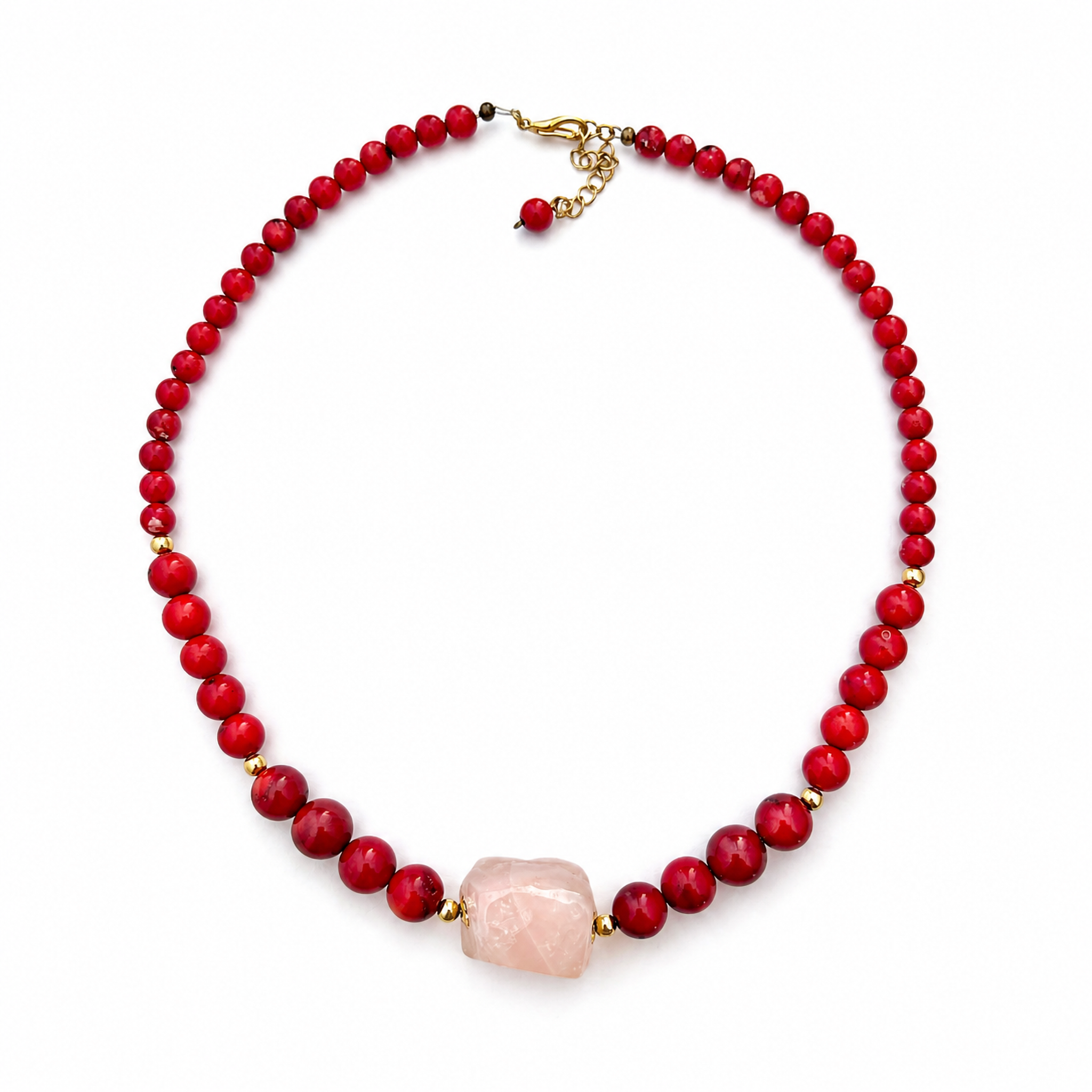 Collar de coral rojo y dije de cuarzo rosa