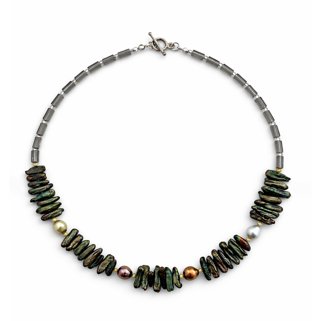 Collar de perla barroca, perla cultivada, cristal Victoria y circonia facetada