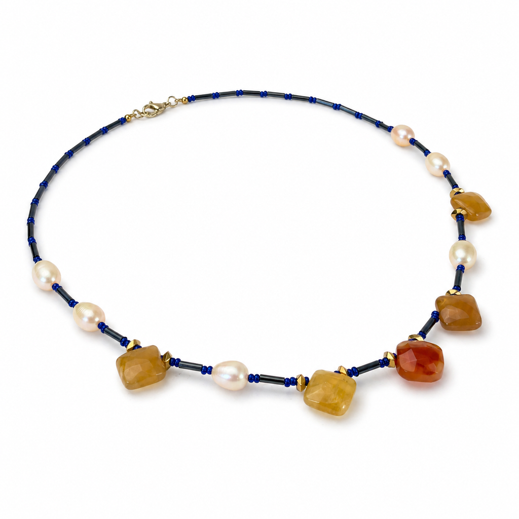 Collar de perla cultivada, ágata cornalina facetada y cristal Miyuki azul