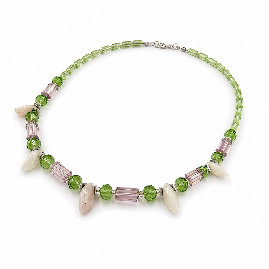 Collar de Cuarzo Rosa, Cristal Victoria y cristales Miyuki